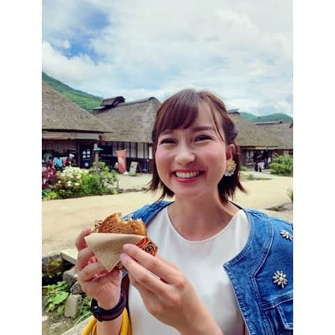 長谷川朋加さんのインスタグラム写真 - (長谷川朋加Instagram)「＊ 【 福島の旅🚗 】 ＊ 昨日はみさとんが福島に 遊びに来てくれたーっ！ ＊ 天栄村で綺麗な景色を見たり、 大内宿に行ってねぎそば食べたり 赤べこに魅了されたり… あっという間の1日でした💗 ＊ 学生時代の出来事を昨日で 一気に思い出した🤣 インカレで仲良くなったみさとん！ 大学は違えど沢山の思い出を共有！ あー楽しかった💗💗 ＊ 魅了いっぱいの福島！ ぜひ遊びに来てねーっ👽💗💗 ＊ さ、ちゃんとダイエットスタートさせる！ 色々着られなくなっていく…🤣☝🏻 ダイエッターの皆様頑張りましょう☝🏻 今日はジムトレ💪🏻体力の衰えを実感… ＊ 出たいレースが沢山あるので それらに向けて頑張ろう💪🏻 信夫山で鍛えたい！うしっ ＊ #やりたい事は全部やる #全力前向き前のめり #走るの大好き #running #instarunner #runhappy #runninggirl #ランニング #ジョギング #マラソン #トレーニング #筋トレ #筋トレ女子 #体幹 #ワークアウト #ボクシング #ランナー #アナウンサー #ラナウンサー #福島テレビ #福島 #ig東北ランナーズ #大内宿 #赤べこ」7月14日 19時29分 - hasegawatomoka