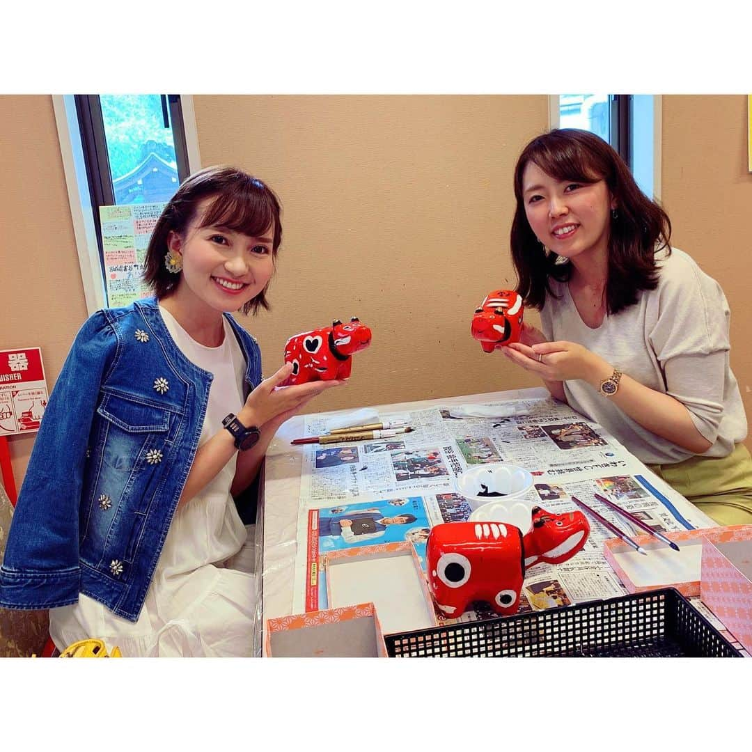 長谷川朋加さんのインスタグラム写真 - (長谷川朋加Instagram)「＊ 【 福島の旅🚗 】 ＊ 昨日はみさとんが福島に 遊びに来てくれたーっ！ ＊ 天栄村で綺麗な景色を見たり、 大内宿に行ってねぎそば食べたり 赤べこに魅了されたり… あっという間の1日でした💗 ＊ 学生時代の出来事を昨日で 一気に思い出した🤣 インカレで仲良くなったみさとん！ 大学は違えど沢山の思い出を共有！ あー楽しかった💗💗 ＊ 魅了いっぱいの福島！ ぜひ遊びに来てねーっ👽💗💗 ＊ さ、ちゃんとダイエットスタートさせる！ 色々着られなくなっていく…🤣☝🏻 ダイエッターの皆様頑張りましょう☝🏻 今日はジムトレ💪🏻体力の衰えを実感… ＊ 出たいレースが沢山あるので それらに向けて頑張ろう💪🏻 信夫山で鍛えたい！うしっ ＊ #やりたい事は全部やる #全力前向き前のめり #走るの大好き #running #instarunner #runhappy #runninggirl #ランニング #ジョギング #マラソン #トレーニング #筋トレ #筋トレ女子 #体幹 #ワークアウト #ボクシング #ランナー #アナウンサー #ラナウンサー #福島テレビ #福島 #ig東北ランナーズ #大内宿 #赤べこ」7月14日 19時29分 - hasegawatomoka