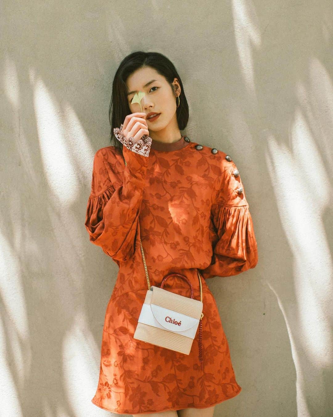 リウ・ウェンのインスタグラム：「🌻💕」