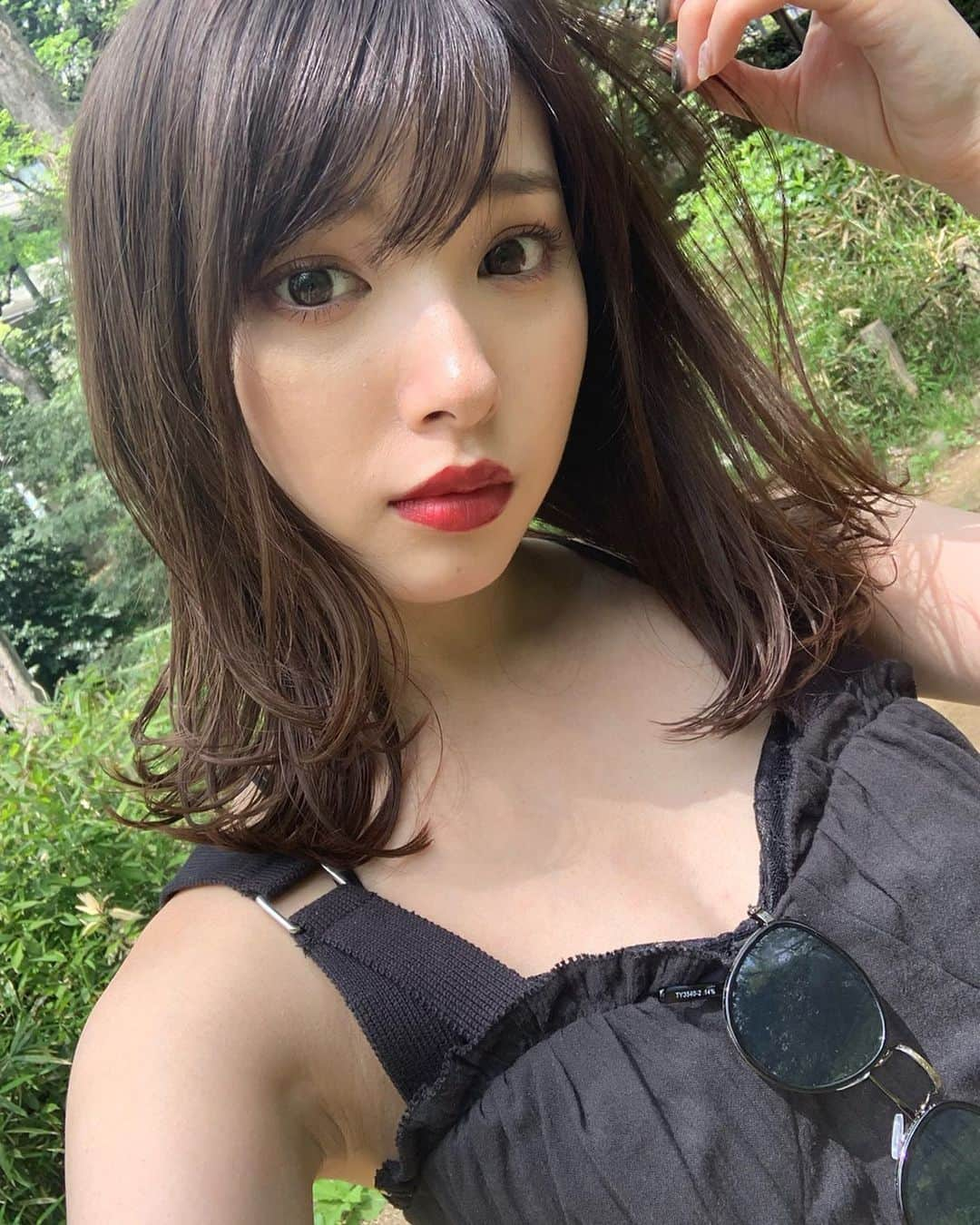 谷川菜奈さんのインスタグラム写真 - (谷川菜奈Instagram)「かみのけ☺︎ 色どっちがいいかなあ〜！」7月14日 19時39分 - pechi.130