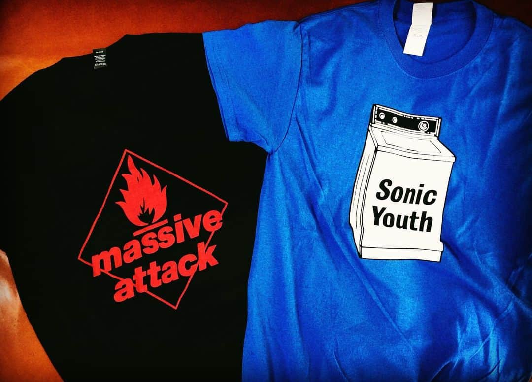 森下紀子さんのインスタグラム写真 - (森下紀子Instagram)「. BEAMs Original T-shirt デザインがツボで思わず2枚も♡ . #BAMES #tshirt  #sonicyouth #massiveattack」7月14日 21時38分 - noriko_morishita_
