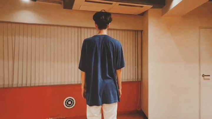 のインスタグラム：「s**t kingz dance practice video . Full movie is on s**t kingz's YouTube channel! check👌 . ダンスプラクティス動画大公開‼️ . 昨日、#音楽の日 で披露させていただいた #サザンオールスターズ さんの「太陽は罪な奴」のリハ動画フル尺はYouTubeをチェック！マネして踊ったら #stkgz で投稿👍 . #シットキングス #シッキン #dance #dancer」