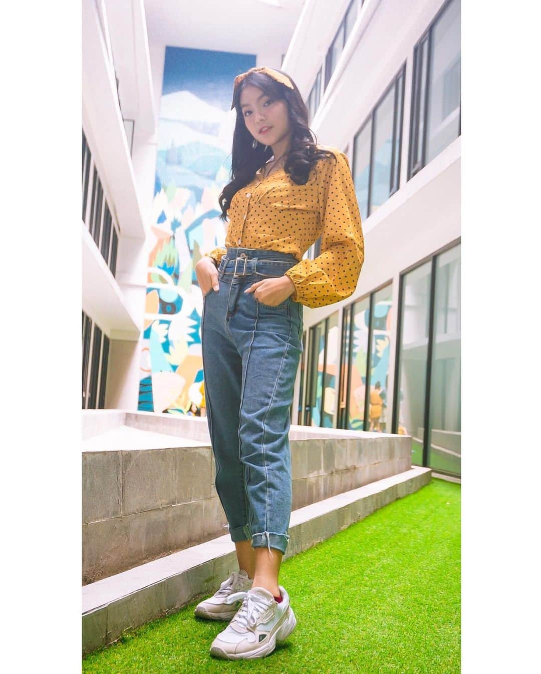 シャニア・グラシアさんのインスタグラム写真 - (シャニア・グラシアInstagram)「Yellow & blue. 💛💙」7月14日 22時15分 - jkt48gracia