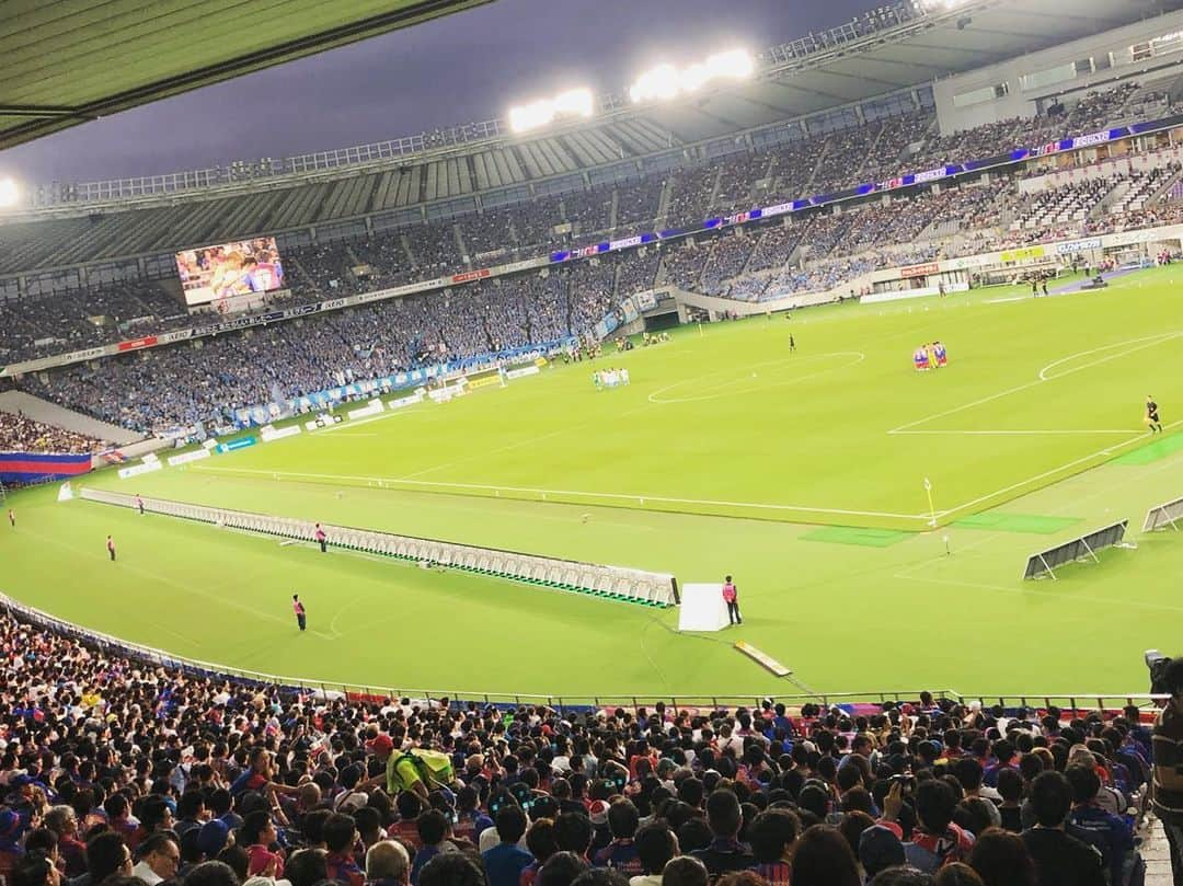 川島はるなさんのインスタグラム写真 - (川島はるなInstagram)「... Jリーグ‼️⚽️ 4万2千人のスタジアムは凄かった🏟✨ #多摩川クラシコ #川崎フロンターレ #FC東京」7月14日 22時26分 - haruna__kawashima