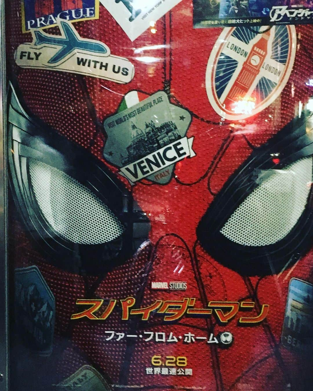 佐伯日菜子さんのインスタグラム写真 - (佐伯日菜子Instagram)「#スパイダーマン  #スパイダーマンファーフロムホーム  観てきた。 #トムホランド 大好き。カッコいい。そして#ゼンデイヤ ！ スパイダーマンってものすごく人間っぽくて迷ったり苦悩してて、ワチャワチャしてるところが好き。音楽も映像もかっこいいしね。 失敗して成長して笑って泣けるとかあまりにも完全にエンターテイメント映画！ #映画  #spiderman」7月14日 22時48分 - hinakosaeki