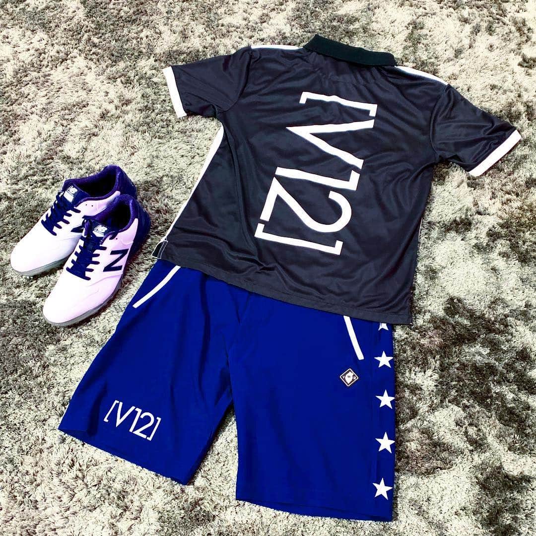松村淳平のインスタグラム：「ゴルフウェア夏用に新しいの買いました！ V12ってブランドでめちゃくちゃかっこええのばかりでした。 . #ゴルフウェア #golf #golfwear #ゴルフ男子 #ゴルフ #ゴルフコーデ #golfer #v12golf #ゴルフ好き #ゴルフバカ #ヴィトゥエルヴ」