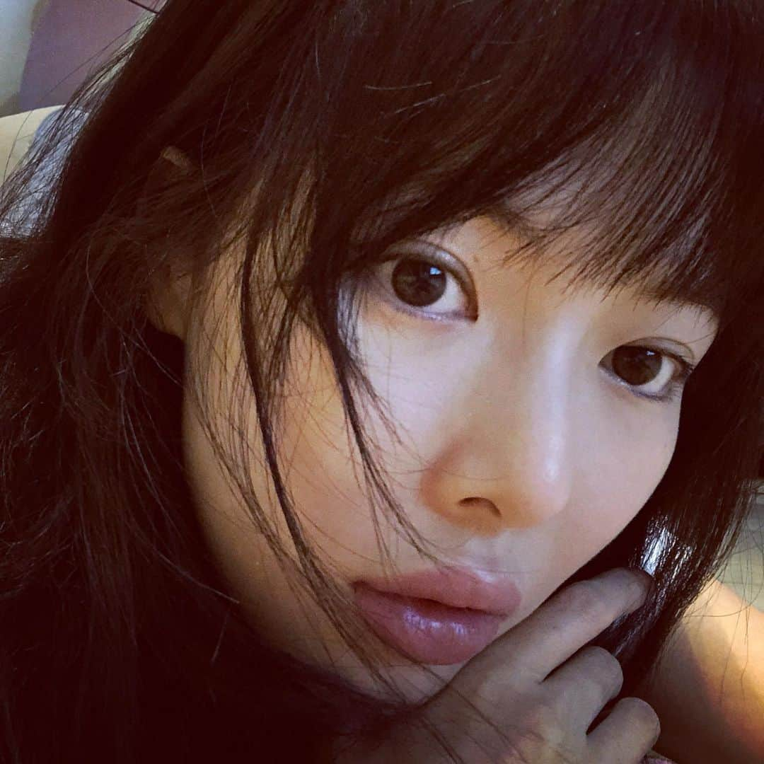 ヒョナ さんのインスタグラム写真 - (ヒョナ Instagram)「💤」7月14日 23時00分 - hyunah_aa