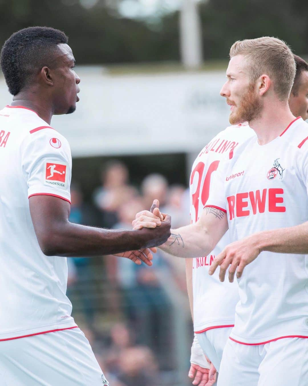 1.FCケルンさんのインスタグラム写真 - (1.FCケルンInstagram)「Der #effzeh beendet das erste Trainingslager mit einem 5:1-Sieg gegen den @ssvreutlingen05. 🏁  @jhoncordoba9 (⚽⚽⚽), Risse (⚽), Reisig (ET.) Jetzt geht es für die Jungs zurück nach Köln. 😊」7月14日 23時01分 - fckoeln