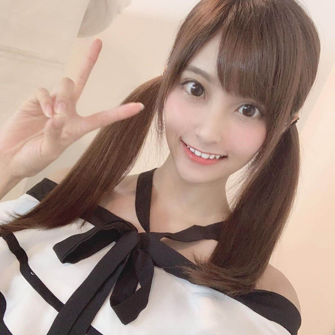 花咲れあさんのインスタグラム写真 - (花咲れあInstagram)「今日は撮影会でした💫 . この衣装好評だった！！ 次は7月29日です(๑•ω•๑)♡ . そして凹凸のある横顔の自撮りは初載せ🐤 . #モデル #グラビア #model #gravure #모델 #그라비아 #ツインテール #花咲れあ #れあたん」7月14日 23時14分 - h_rea_0503