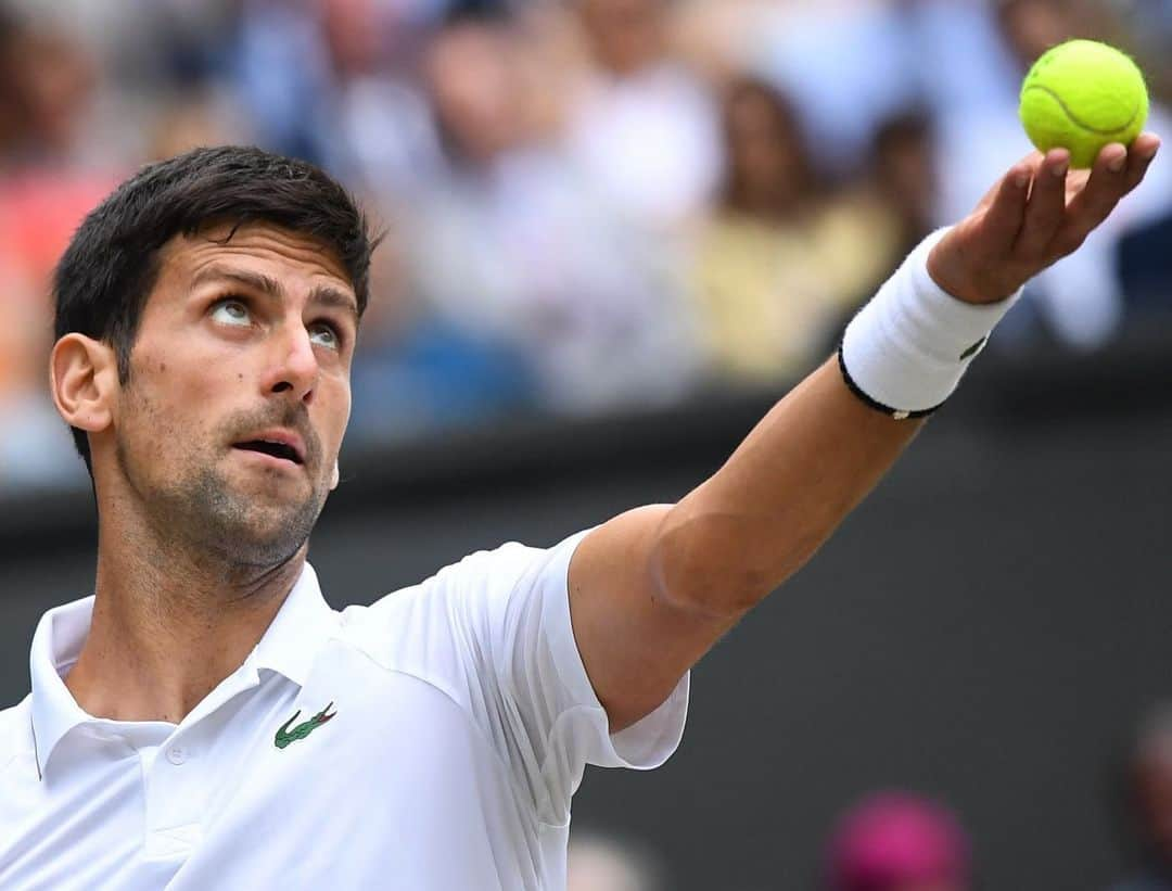 ATP World Tourさんのインスタグラム写真 - (ATP World TourInstagram)「Eyeing a 16th Grand Slam title 👀 @djokernole takes the first set over Federer 7-6(5) in the 2019 @wimbledon final 💪」7月14日 23時11分 - atptour