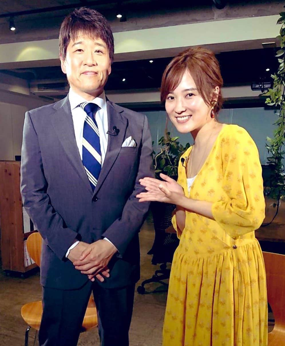 亜希子さんのインスタグラム写真 - (亜希子Instagram)「『林先生の初耳学』観てくださった皆様、本当にありがとうございます。 ・ 林修先生の温かいお言葉に、テレビの前で泣きました。 ・ そして、TVの力は凄い。 ・ 放送直後に『アイドル、やめました。』のamazon、本が在庫切れになった様子です。 ・ Amazonでご購入いただくのも本当に嬉しいですが、是非、書店さんでもご購入いただけないでしょうか？ ・ 例えば、まだ売り切れていなければ秋葉原の有隣堂ヨドバシAKIBA店さんや、書泉ブックタワーさんは、限定生写真がついてきます。 ・ 文教堂書店赤坂店さんにも、ステキなポップ付きで生写真付きで売ってます。 ・ 他にも、新宿紀伊國屋書店新宿本店さんはじめ多くの書店さんがお力を貸して下さっています。どうか引き続き、よろしくお願いします！ #初耳学 #林先生の初耳学 #アイドルやめました #大木亜希子」7月14日 23時59分 - akiko_ohki