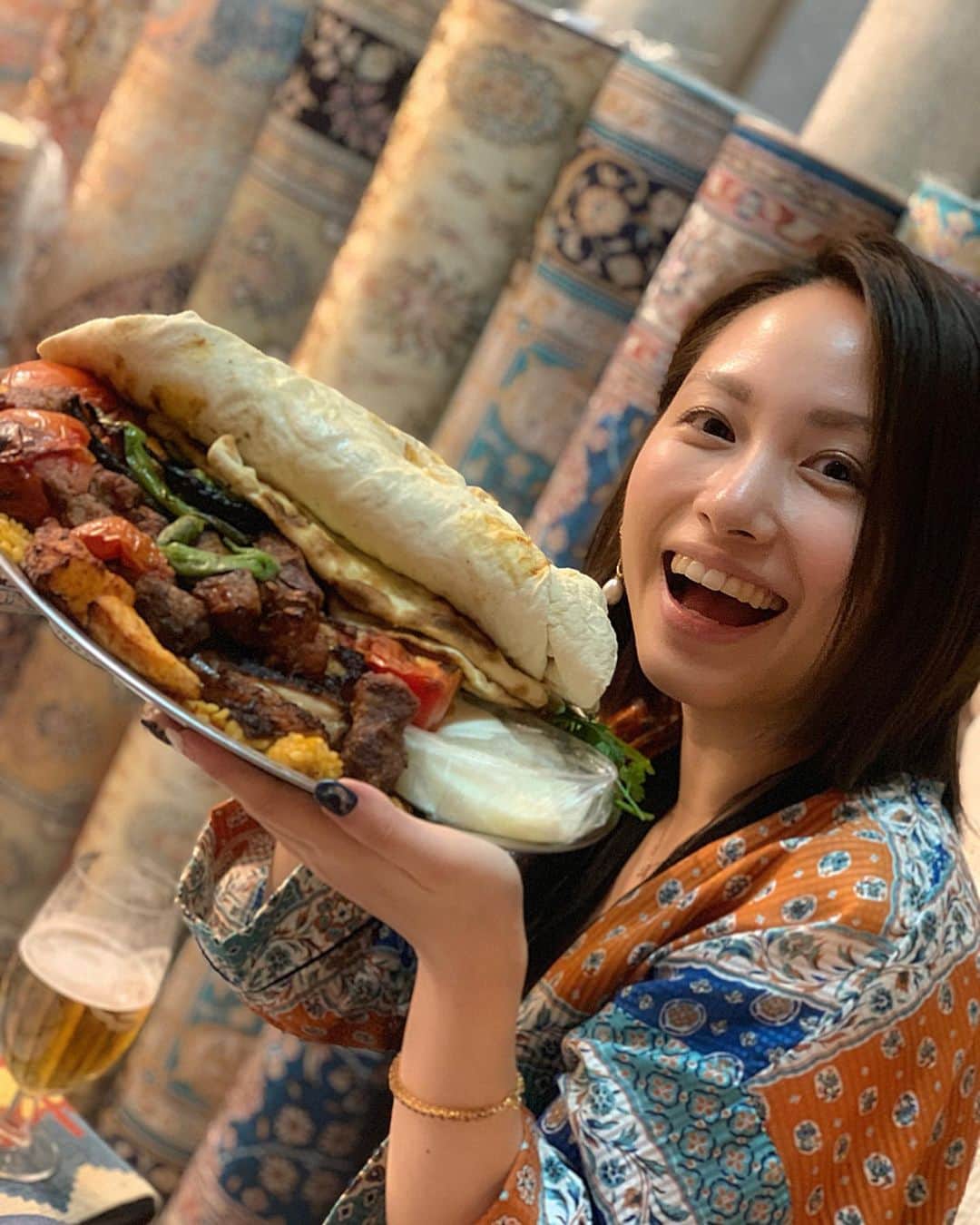 のインスタグラム：「実はすこーし…！ 休暇を満喫しにいってました🛫🤩✨ ・ ・ さあ！ 今日からまた頑張って働くぞー💪✨思い出写真はちょこちょこupします📸 ・ ・ #休暇 #holiday #turkey #greece  #楽しかった #女子旅  #寺田有希 #teradayuki」