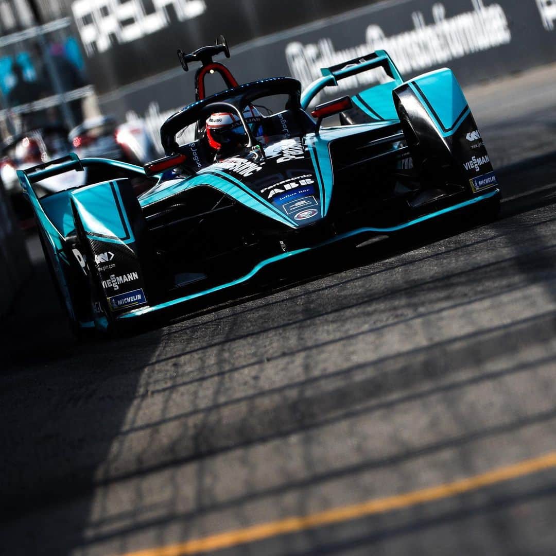 Jaguarさんのインスタグラム写真 - (JaguarInstagram)「It was an exciting end to the @FIAFormulaE and #Jaguar #IPACE #eTROPHY Championship finales in #NewYork this weekend. We’d like to thank all the @JaguarRacing fans and followers for their support this season - the thrill of the race is nothing without the roar of the crowd. #JaguarElectrifies #ABBFormulaE #NYCEPrix #ElectricCars #ITYPE3」7月15日 10時33分 - jaguar