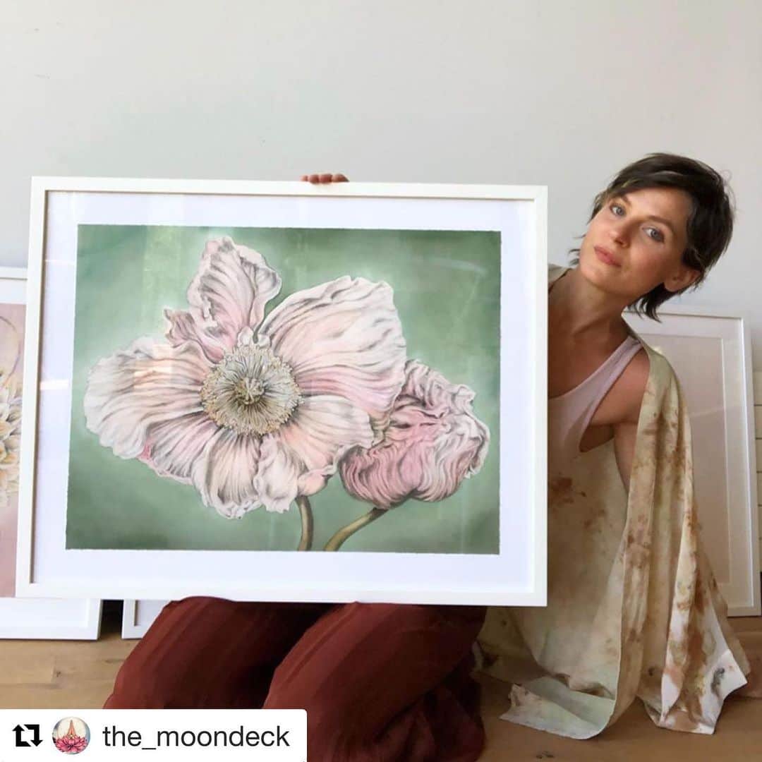 ファイン・フレンジーのインスタグラム：「♥️🌸🌸 love this lady @andikeh #Repost @the_moondeck ・・・ The lovely mama @andikeh, illustrator + co-creator of The Moon Deck 🌙 The elegant colorful flow you feel in our cards has a lot to do with this graceful woman right here. Go show her some love. 💫 What a magickal moon team we have!」