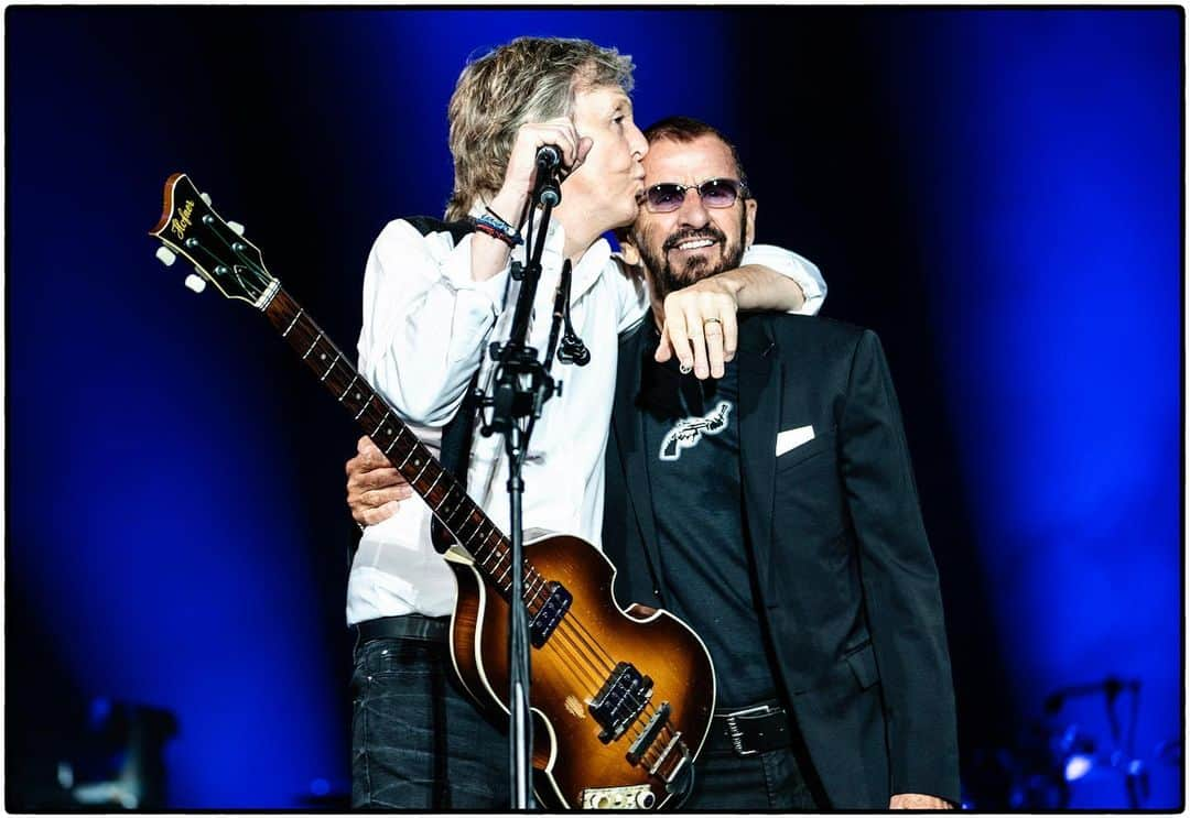 ポール・マッカートニーさんのインスタグラム写真 - (ポール・マッカートニーInstagram)「Reunited with my favorite Starr #FreshenUpTour @ringostarrmusic」7月15日 3時51分 - paulmccartney