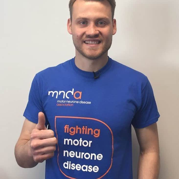 シモン・ミニョレさんのインスタグラム写真 - (シモン・ミニョレInstagram)「Today was all about Stephen Darby & Chris Rimmer. A disease close to my heart. @mndassoc #MND #stephendarbybaby #YNWA ❤」7月15日 3時56分 - 22mignolet22