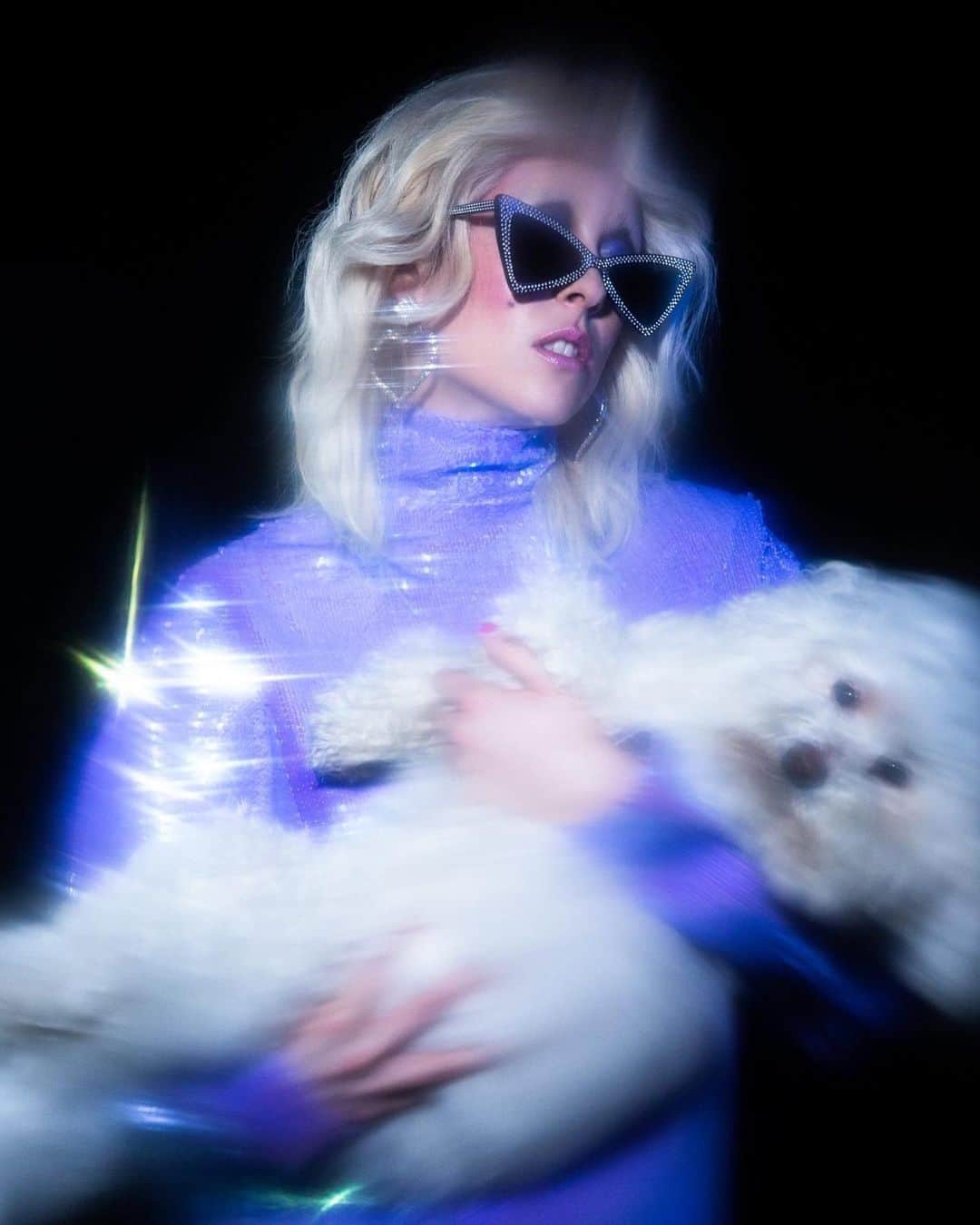 アリー・エックスのインスタグラム：「100% that bitch. 🐶」