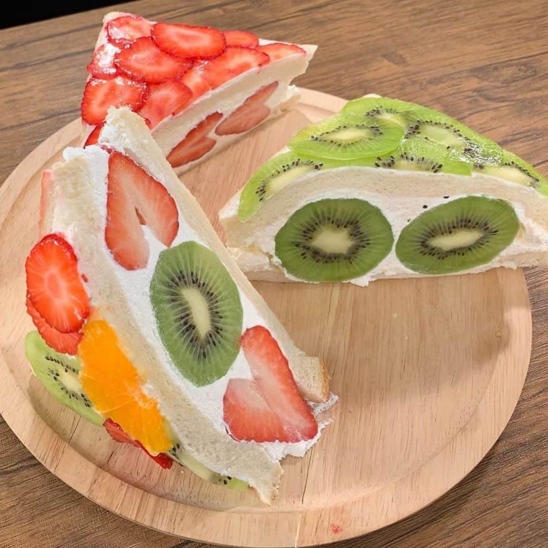 RETRIP<リトリップ>グルメのグルメインスタ