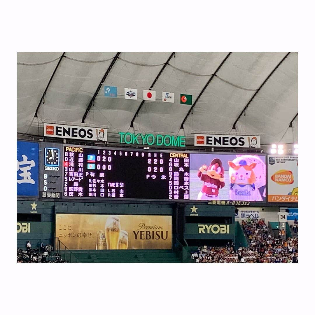 杜野まこさんのインスタグラム写真 - (杜野まこInstagram)「#マイナビオールスターゲーム2019 #npb #プロ野球 #球宴 #東京ドーム #超楽しかった 😆 #古田ちさこ ちゃんと一緒に☆ #どすこい 出来た。 #応援歌メドレー #12球団集合 #クラッチ #スターマン #夢の対決 #丸 選手 からの #鈴木誠也 選手 #今永 投手からの #山口俊 投手への継投 #山崎康晃 投手 #初の牽制球 #辻 監督から #浅村 選手へのコメント #みんな楽しそう #終始笑顔  #森友哉 選手 #2年連続MVP #全ては原口選手のホームラン ⚾️✨」7月15日 7時17分 - makomorino