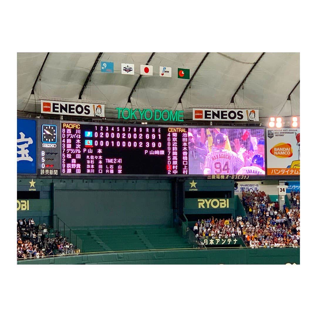 杜野まこさんのインスタグラム写真 - (杜野まこInstagram)「#マイナビオールスターゲーム2019 #npb #プロ野球 #球宴 #東京ドーム #超楽しかった 😆 #古田ちさこ ちゃんと一緒に☆ #どすこい 出来た。 #応援歌メドレー #12球団集合 #クラッチ #スターマン #夢の対決 #丸 選手 からの #鈴木誠也 選手 #今永 投手からの #山口俊 投手への継投 #山崎康晃 投手 #初の牽制球 #辻 監督から #浅村 選手へのコメント #みんな楽しそう #終始笑顔  #森友哉 選手 #2年連続MVP #全ては原口選手のホームラン ⚾️✨」7月15日 7時17分 - makomorino