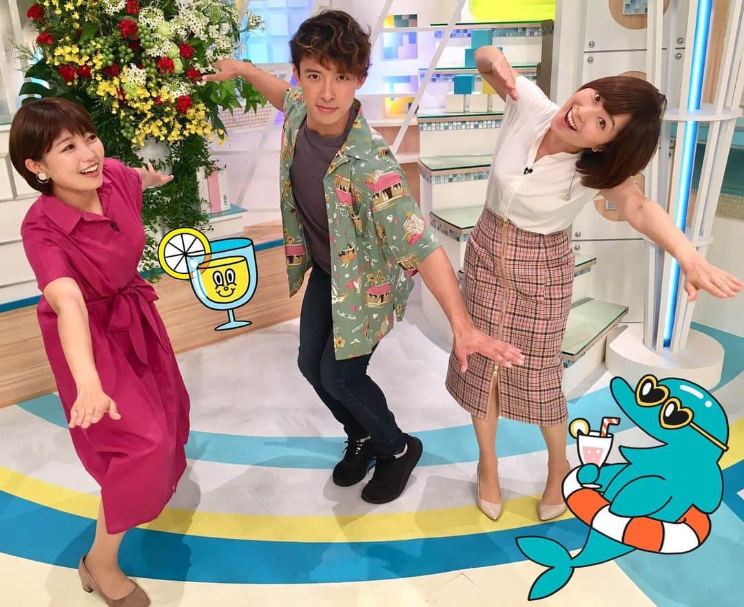 福岡放送「バリはやッ!」さんのインスタグラム写真 - (福岡放送「バリはやッ!」Instagram)「今日は海の日🏄‍♂️天気は昼前から晴れてきそう☀️三連休最終日、おでかけ日和になりそうです🚗ただ気温は上がって暑くなりそう🍧💦 昨日まで涼しく感じていた方も、今日は熱中症に警戒を！  衣装 ☆財津アナ ・上、下 #Swingle ☆優ちゃん ワンピース #SMIR NASLI ☆岡くん ・上 #righton」7月15日 8時05分 - barihaya