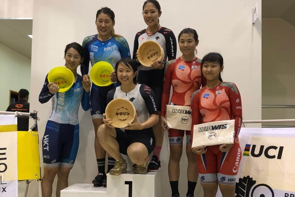 梶原悠未さんのインスタグラム写真 - (梶原悠未Instagram)「‪☔️🥇 JICF International Track Cup UCI  Class2 #国際トラック . ‪女子マディソン 優勝🥇‬ . ‪一緒に走ってくださったペアの妃智さん、サポート、応援ありがとうございました😊‬ . ‪📸Photo by高木康男 さん‬ . ‪#ソルテラグループ‬ ‪#BRIDGESTONE‬ ‪#FELT‬ ‪#maviccycling ‬ ‪#BIORACER‬ ‪#OGKkabuto‬ ‪#JUCOLA‬ ‪#CRAFT‬ ‪#CWXワコール‬」7月15日 10時12分 - yumi_kajihara