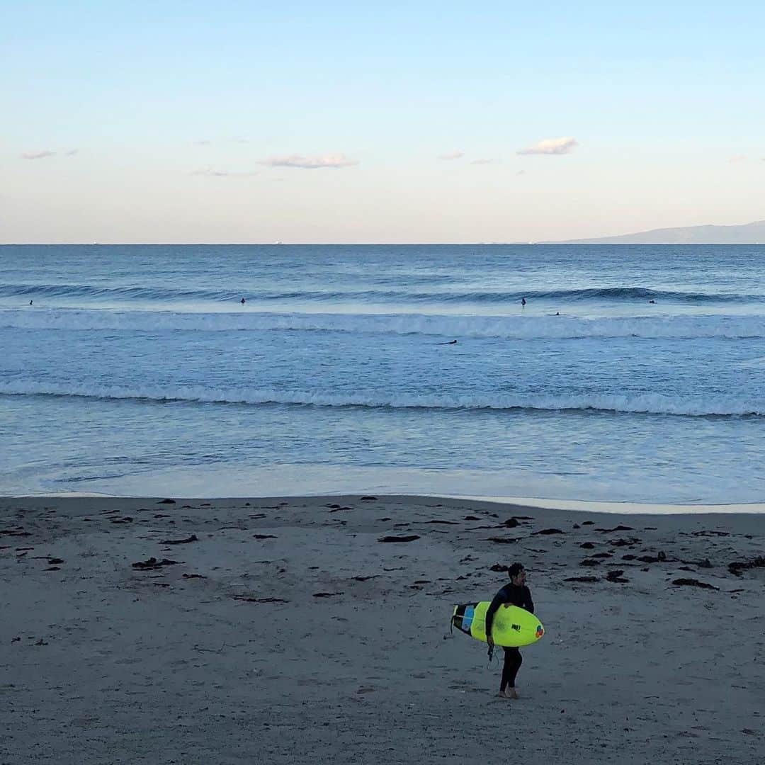 田中毅さんのインスタグラム写真 - (田中毅Instagram)「海の日🌊🏄‍♂️ #surf #surfing  #次の休みはサーフィンしようっと」7月15日 20時12分 - tanaka_ta_ke_shi