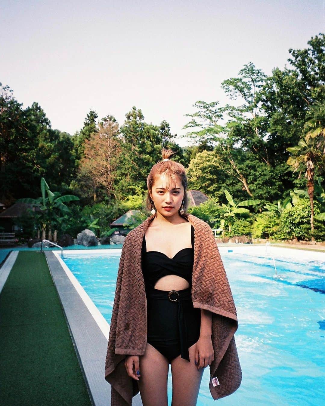 浪花ほのかのインスタグラム：「、 、 、  この時の 動画みてくれたかな🤨🧡 チェックしてねん|ω`  #夏」