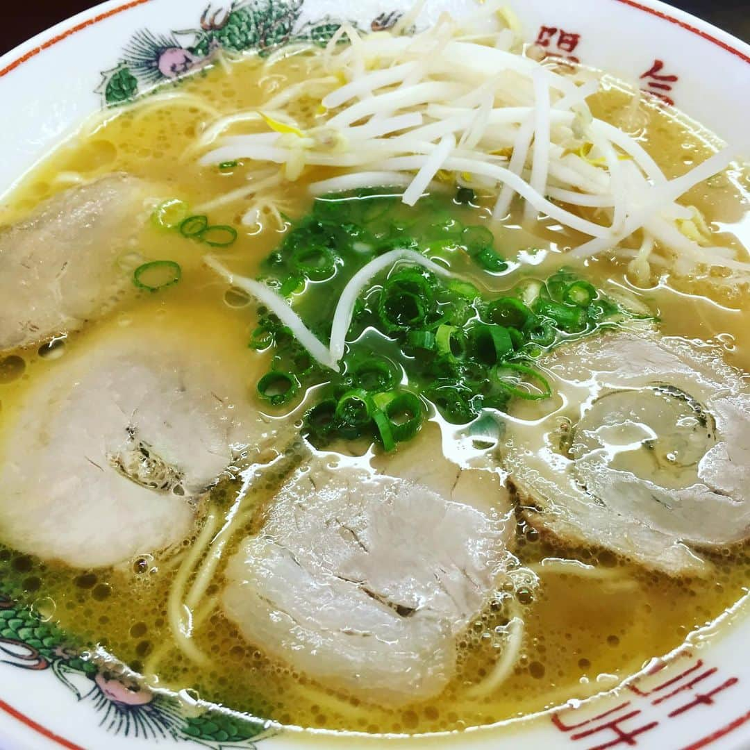 岸田繁さんのインスタグラム写真 - (岸田繁Instagram)「こいほー。陽気にいこーぜ麺〜ん！」7月15日 20時53分 - kishidashigeru