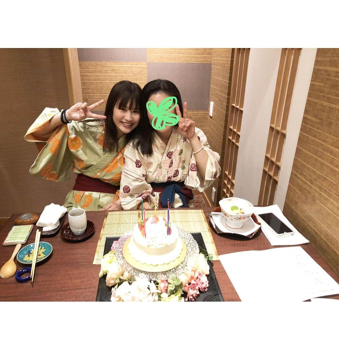 大関れいかさんのインスタグラム写真 - (大関れいかInstagram)「. お母さんの誕生日に今年も京都旅行のプレゼント☀️ 1泊2日女子旅まじ最高だった。 京都やはり素晴らしい〜 舞妓さんに会えなかったけど😭 やっぱ日本って最高〜 お母さんも喜んでくれてハッピー！ ご飯も美味すぎたし温泉も最高だしお酒も激ウマだし 朝から2人で飲んで、飲んべえ親子でしたとさ🍶 お母さんおめでとう㊗️ いつもありがとう！一生死なないで！！ #誕生日旅行#京都#旅館 #birthday#trip#kyoto」7月15日 21時13分 - _reikaoozeki