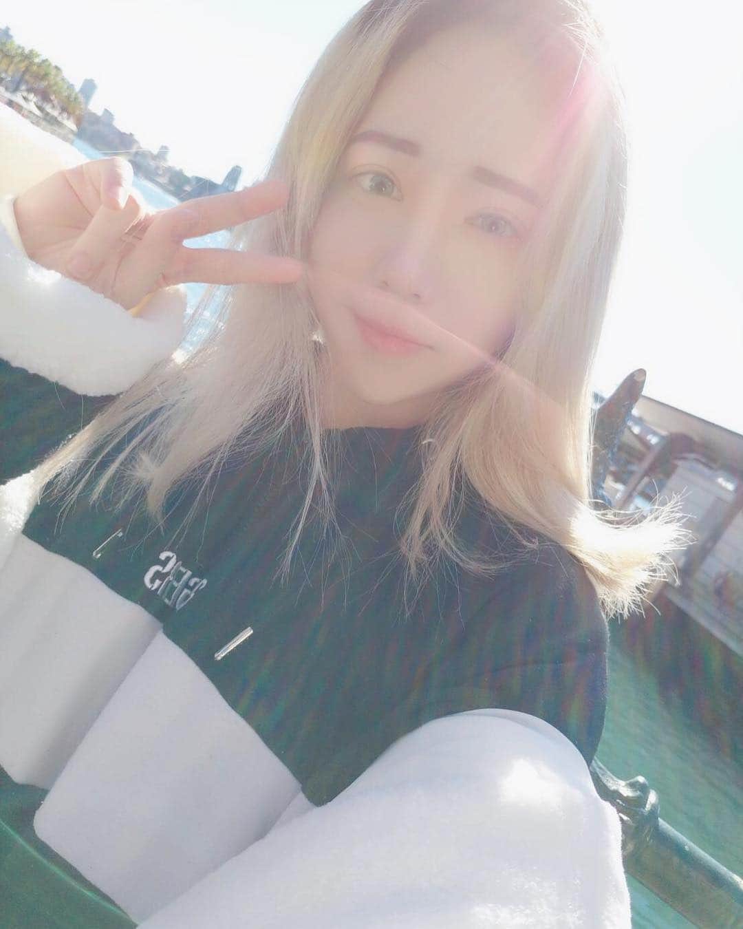 千尋のインスタグラム：「Gorgeous view in Sydney  With @haneame_cos 😋」