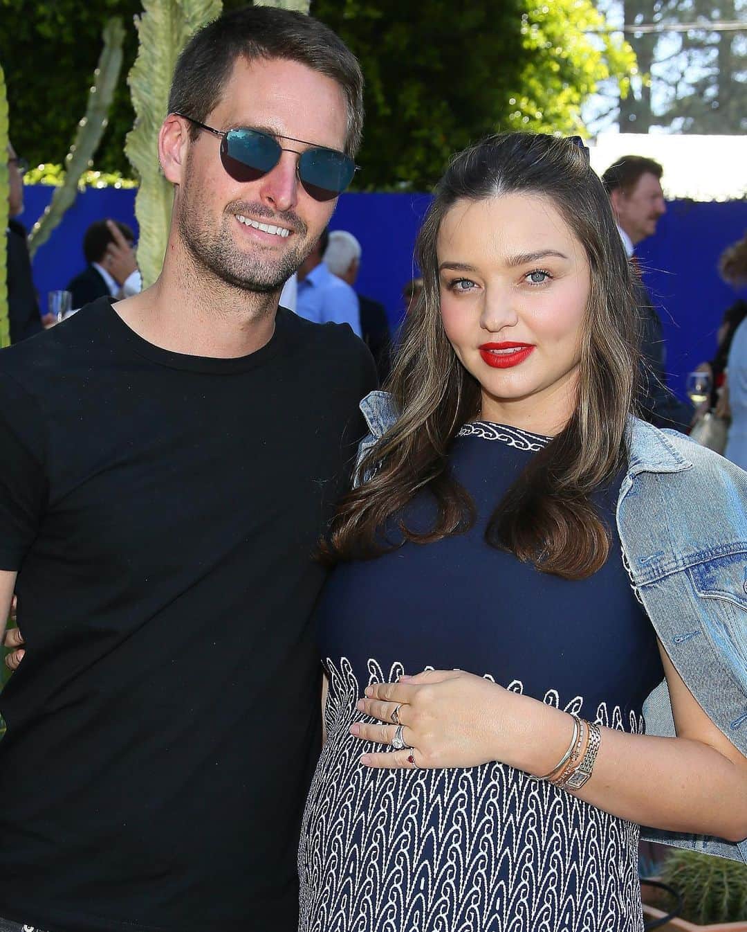 Just Jaredさんのインスタグラム写真 - (Just JaredInstagram)「Pregnant @mirandakerr & husband Evan Spiegel couple up for France’s National Day Reception! #MirandaKerr #EvanSpiegel Photos: Getty」7月15日 13時06分 - justjared