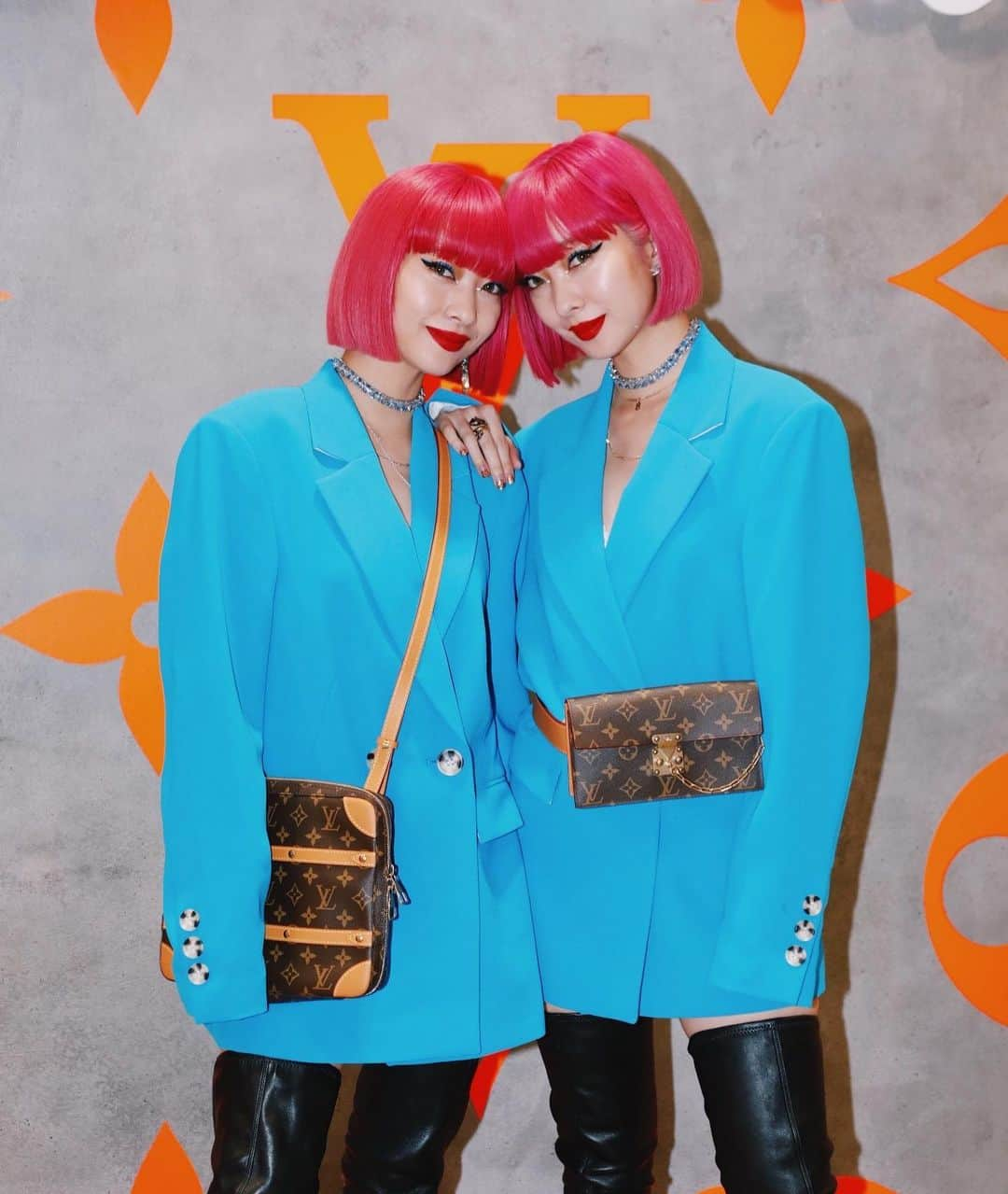 AMIさんのインスタグラム写真 - (AMIInstagram)「@louisvuitton 🧡💙 #LOUISVUITTON #LVMenFW19 #LVDSMG」7月15日 13時23分 - amixxamiaya