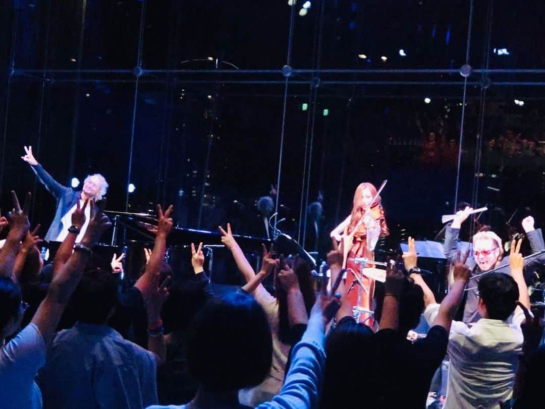 樫原伸彦さんのインスタグラム写真 - (樫原伸彦Instagram)「. →Pia-no-jaC← with 末延麻裕子 ONE NIGHT STRINGS @ Billboard Live Tokyo  樫原cam.  #piano #cajon #violin #live #session #pianojac #ピアノジャック #→Pia-no-jaC← #ライブ #instrumental #roppongi」7月15日 13時38分 - nobustagrammy