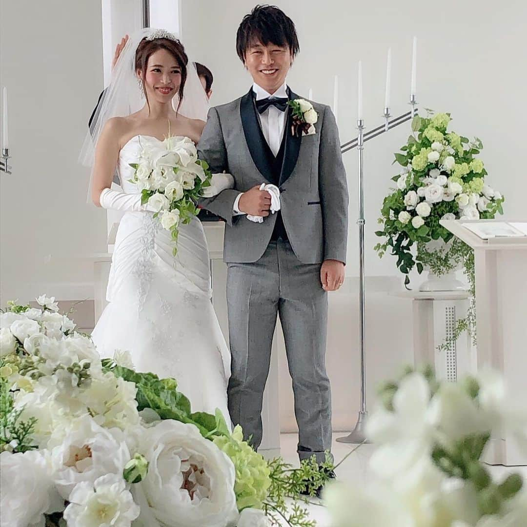 道木優輝さんのインスタグラム写真 - (道木優輝Instagram)「. 今回、結婚式に向けて2人の体をみさせて頂きました！ . 頑張りを間近で見てきたのもあり . この日は特別な思いで参列させて頂きました。 . 2人ともキラキラしてて素敵やったでー😭✨ . 本当におめでとう🍾 . そして幸せな時間をありがとう！ . #結婚式 #ブライダル #ブライダルトレーニング #ドギトレ #福井人  #来月も結婚式 #祝い過ぎな件 #でも #呼ばれる喜び #自分はいつになる？」7月15日 14時58分 - dogidogi_fitness22