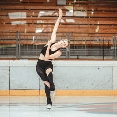 カロリーナ・コストナーさんのインスタグラム写真 - (カロリーナ・コストナーInstagram)「In love with my job everyday a little more  #CaroOnIce #life #love #passion #figureskating」7月15日 21時24分 - mskostner