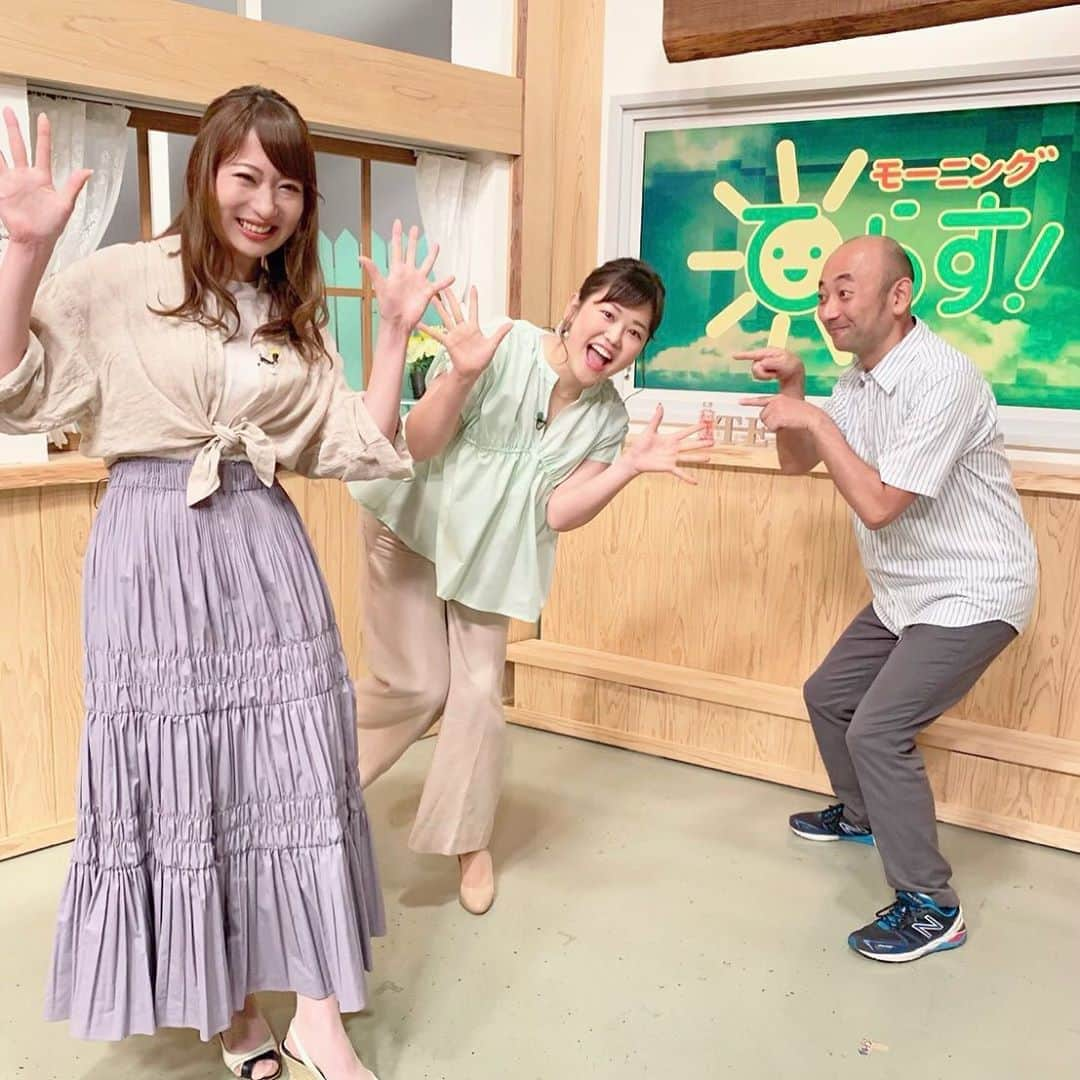 宇田川紗稚さんのインスタグラム写真 - (宇田川紗稚Instagram)「.モーニングてらす！ 11日（木）出てました☺︎ 今週もちょこちょこ登場しますので、是非ご覧ください♪ #モーニングてらす #初MCでドキドキ #皆さんに助けられ #無事終われそうと気が緩み出た言葉 #ありがとうございました🙇‍♀️#いつも感謝です #明日も頑張るぞ！#えいえいおー！#宮崎放送 #9:55〜 #見てね #宇田川紗稚」7月15日 16時38分 - sachiudagawa