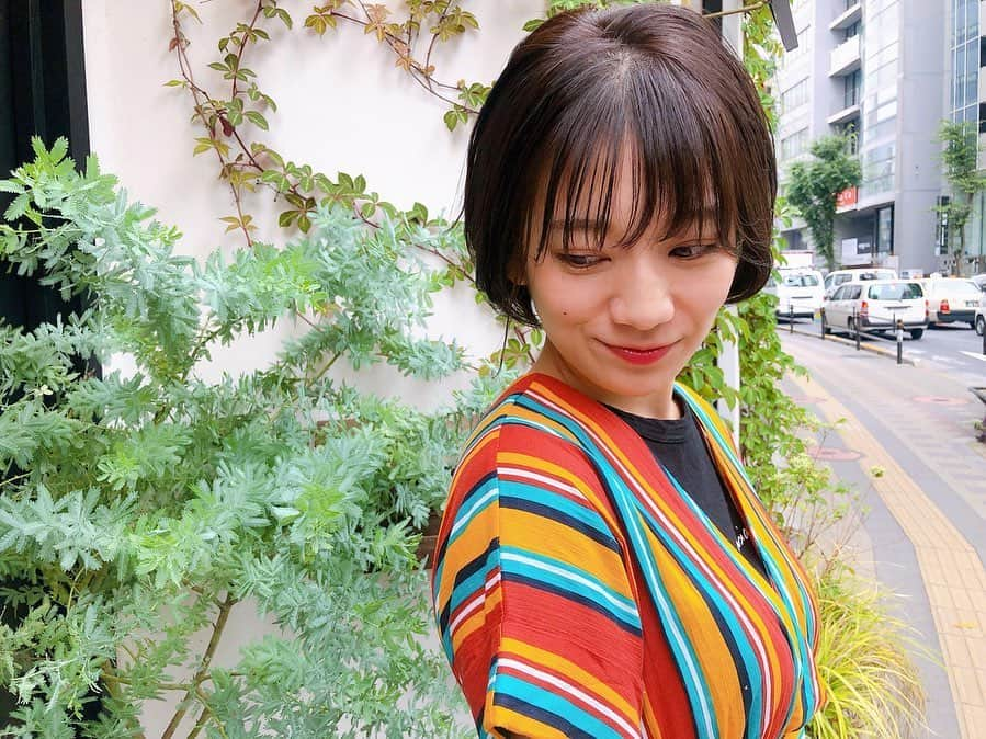 佐藤美希さんのインスタグラム写真 - (佐藤美希Instagram)「うすーく前髪切って髪が柔らかく見えるカラーに！ @e.s.86 ありがとう💓  #belle #bellekichijoji #haircolor #shorthair #shorthairstyles #前髪は軽めが好き #せっきースペシャルカラー #いつも明るさと色味なんとなく伝えてあとはおまかせ」7月15日 17時50分 - satomiki0626