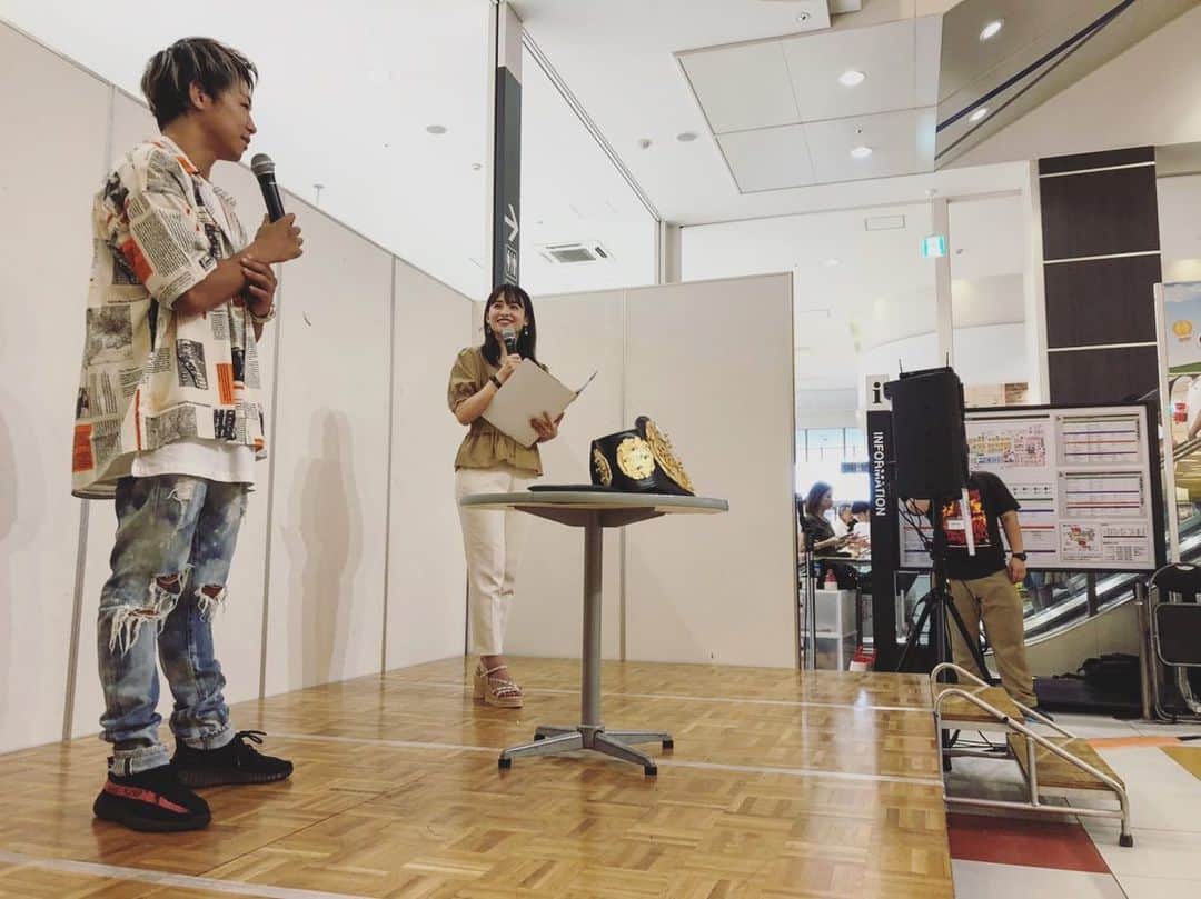 武尊さんのインスタグラム写真 - (武尊Instagram)「今日は茨城で初イベント！ たくさん来てくれて嬉しかった✨ いっぱいパワー貰いました🙏 ありがとうございました😊 #イオンモール土浦 #茨城」7月15日 18時07分 - k1takeru