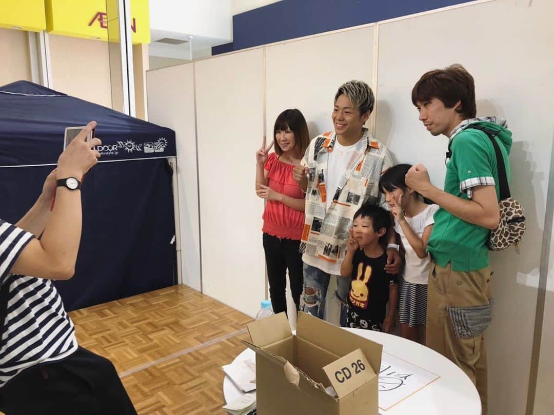 武尊さんのインスタグラム写真 - (武尊Instagram)「今日は茨城で初イベント！ たくさん来てくれて嬉しかった✨ いっぱいパワー貰いました🙏 ありがとうございました😊 #イオンモール土浦 #茨城」7月15日 18時07分 - k1takeru
