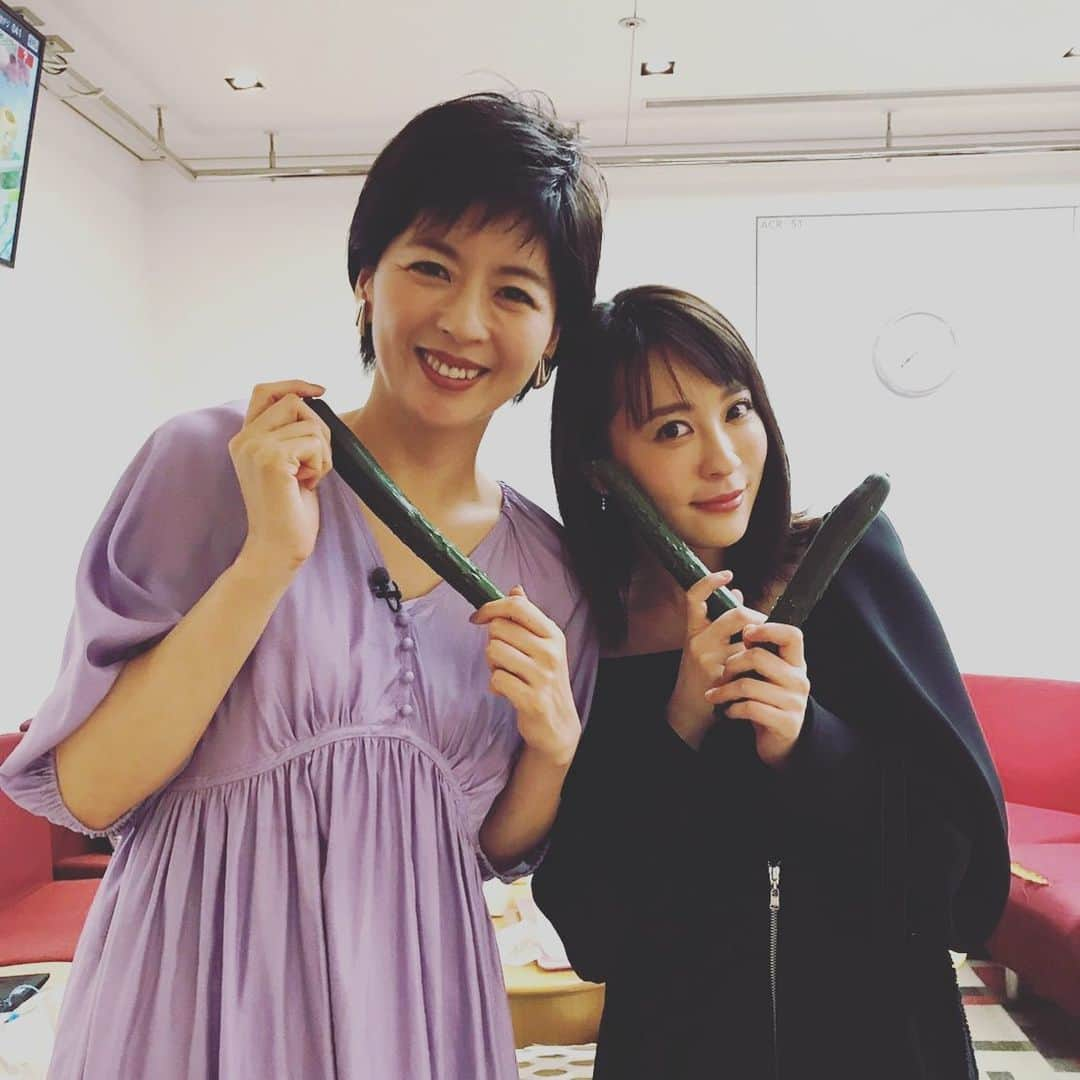 日本テレビ「今夜くらべてみました」さんのインスタグラム写真 - (日本テレビ「今夜くらべてみました」Instagram)「#こん倶楽部 #kkb #konkurabu .  #部員No088 .  #今夜くらべてみました #今くら .  #17日水曜よる9時 .  #北乃きい #中山忍 .  #徳井義実 #後藤輝基 #SHELLY #指原莉乃 .  #フォロワーカモーンヌ .  #フォロワー祝1万人突破」7月15日 18時57分 - ntv_konkura