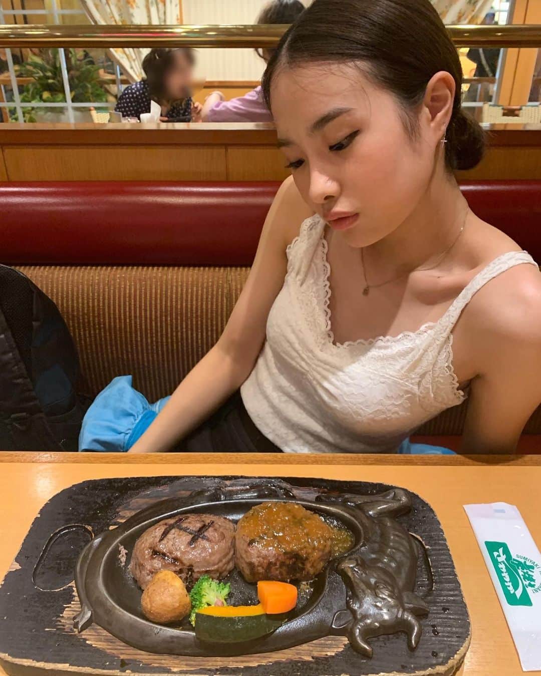 平野沙羅さんのインスタグラム写真 - (平野沙羅Instagram)「静岡！さわやか！ 何度も静岡には訪れてるのに 初めて食べれたの。 美味しかった〜 #さわやか」7月15日 19時35分 - sara_hirano