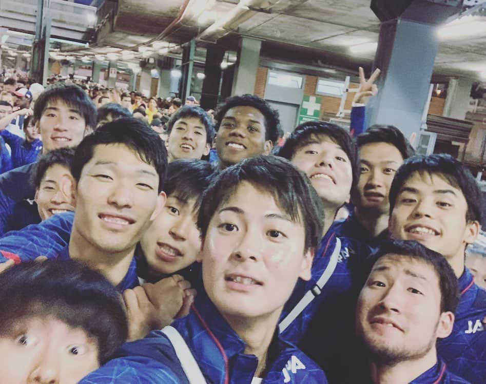 永露元稀さんのインスタグラム写真 - (永露元稀Instagram)「. 🇮🇹🇮🇹 . #napoli2019  #universiade  #tobeunique  #teamjapan  #volleyball  #stadiosanpaolo」7月15日 19時44分 - motokn68