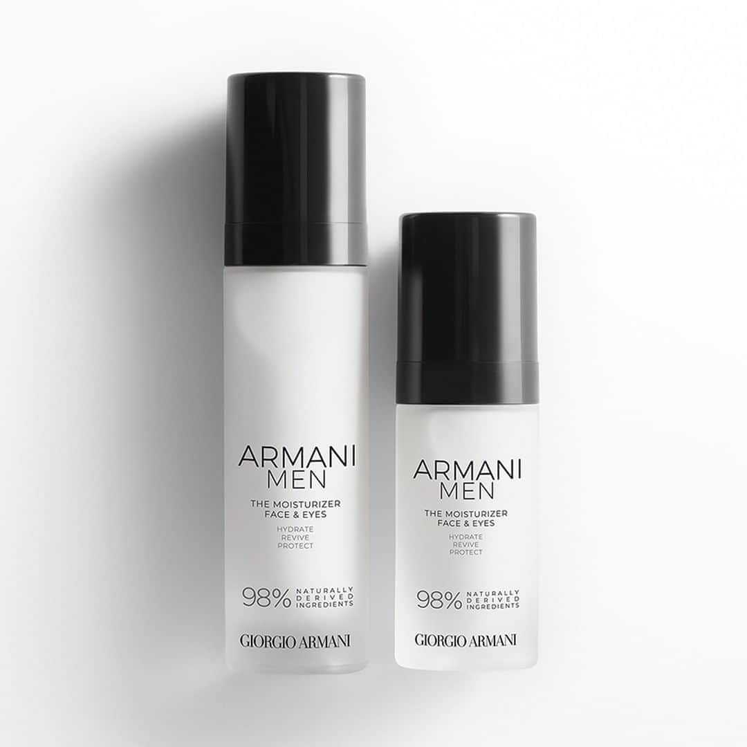 Armani Beautyさんのインスタグラム写真 - (Armani BeautyInstagram)「Finish the ARMANI MEN routine with THE MOISTURIZER FACE & EYES. The skin-boosting formula hydrates while reducing puffiness and dark circles under eyes.  #ArmaniBeauty #ArmaniMen #skincare」7月16日 5時59分 - armanibeauty