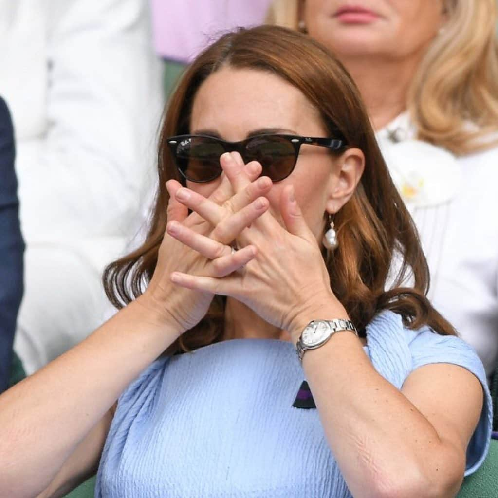 People Magazineさんのインスタグラム写真 - (People MagazineInstagram)「Kate Middleton couldn’t contain her excitement during Sunday’s epic Wimbledon Men’s Final! 👏 The royal mom of three was spotted reacting to many moments throughout the match, from excitement, shock, joy and fear. Tap the bio link for more. | 📷: LAURENCE GRIFFITHS/AFP/Getty Images, Karwai Tang/Getty」7月15日 22時02分 - people