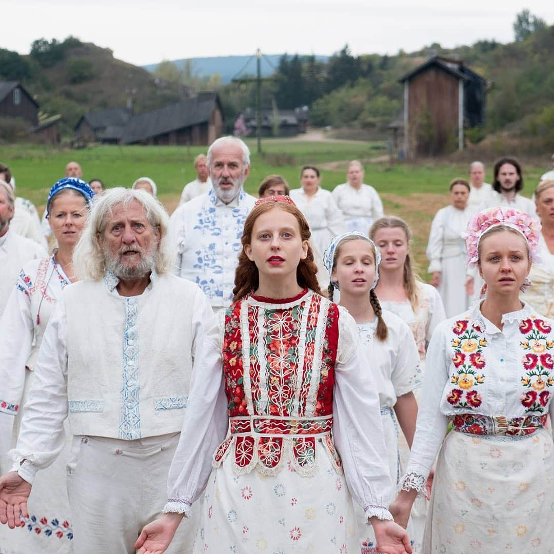 HYPEBEASTさんのインスタグラム写真 - (HYPEBEASTInstagram)「#HypeFlix: “All of my films are very personal. They come from my own life and my own neurosis and things that I’m wrestling with.” We sat down with #Midsommar writer-director Ari Aster to talk about his creative process, his comedy-writing aspirations, working with @a24 films, building an entire village for his latest movie, and more. Click the link in bio to read more.⁠⠀ Photo: @a24」7月15日 23時23分 - hypebeast