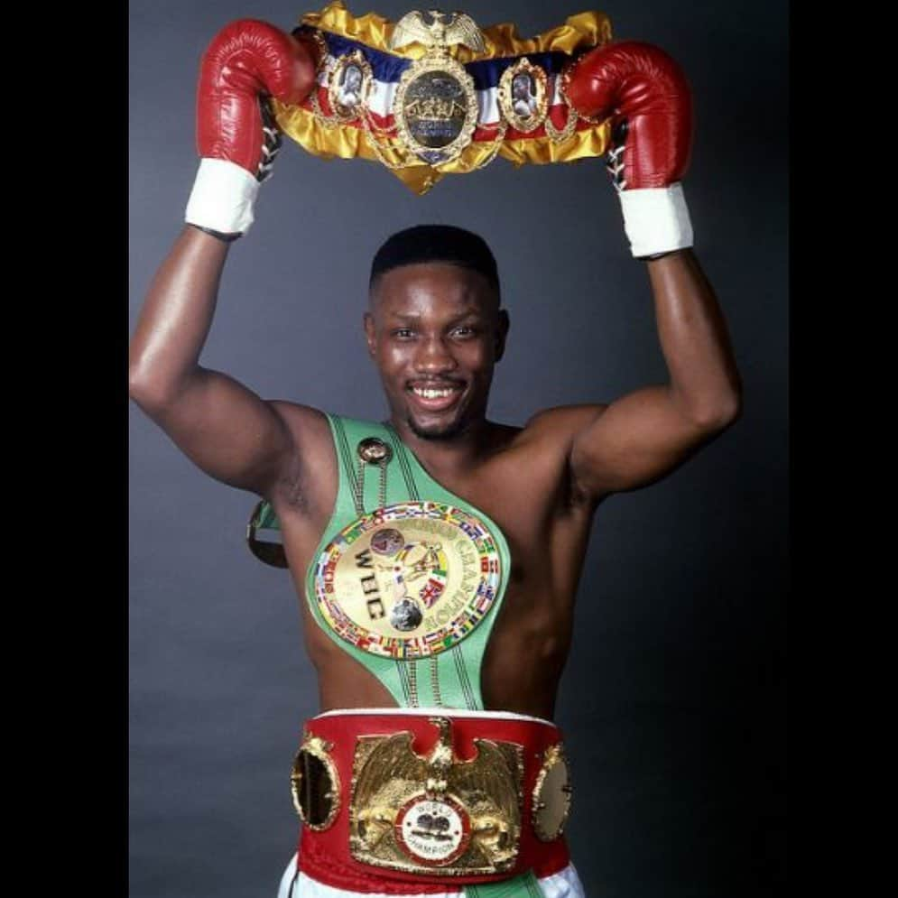 アレン・アイバーソンさんのインスタグラム写真 - (アレン・アイバーソンInstagram)「My condolences to the family of my child hood, hometown hero and friend, Pernell “Sweet Pea” Whitaker!!! REST IN PARADISE!!!」7月15日 23時48分 - theofficialai3