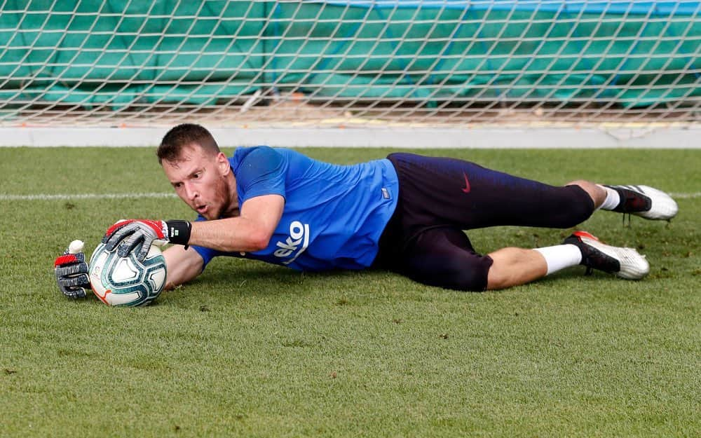 ノルベルト・ムラーラ・ネトさんのインスタグラム写真 - (ノルベルト・ムラーラ・ネトInstagram)「Day 1 ✔️ @fcbarcelona . . 📸 @miguelruizfcb」7月16日 0時10分 - netomurara