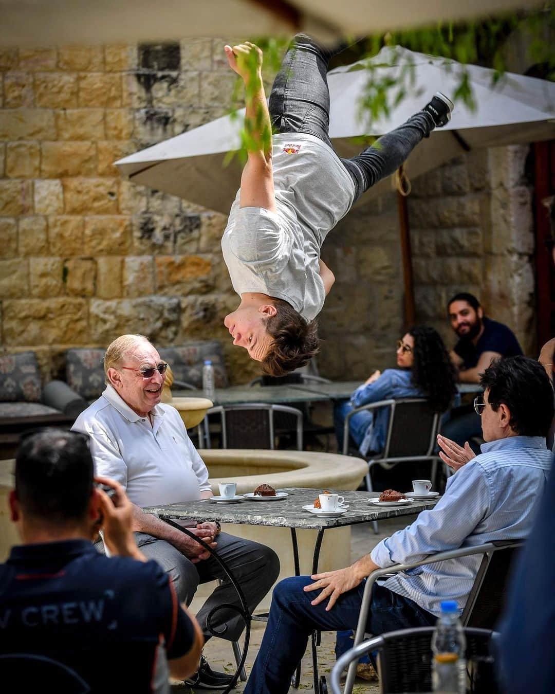 ジェイソン・ポールさんのインスタグラム写真 - (ジェイソン・ポールInstagram)「Meeting the locals in Lebanon 🙃 New edit from this shoot dropping tmr 😁 • 📷 @naimchidiac」7月16日 0時17分 - thejasonpaul
