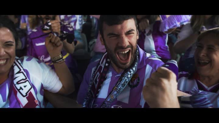 ロナウドのインスタグラム：「Vamos a por los 25.000 abonados @realvalladolid!! #AúpaPucela」